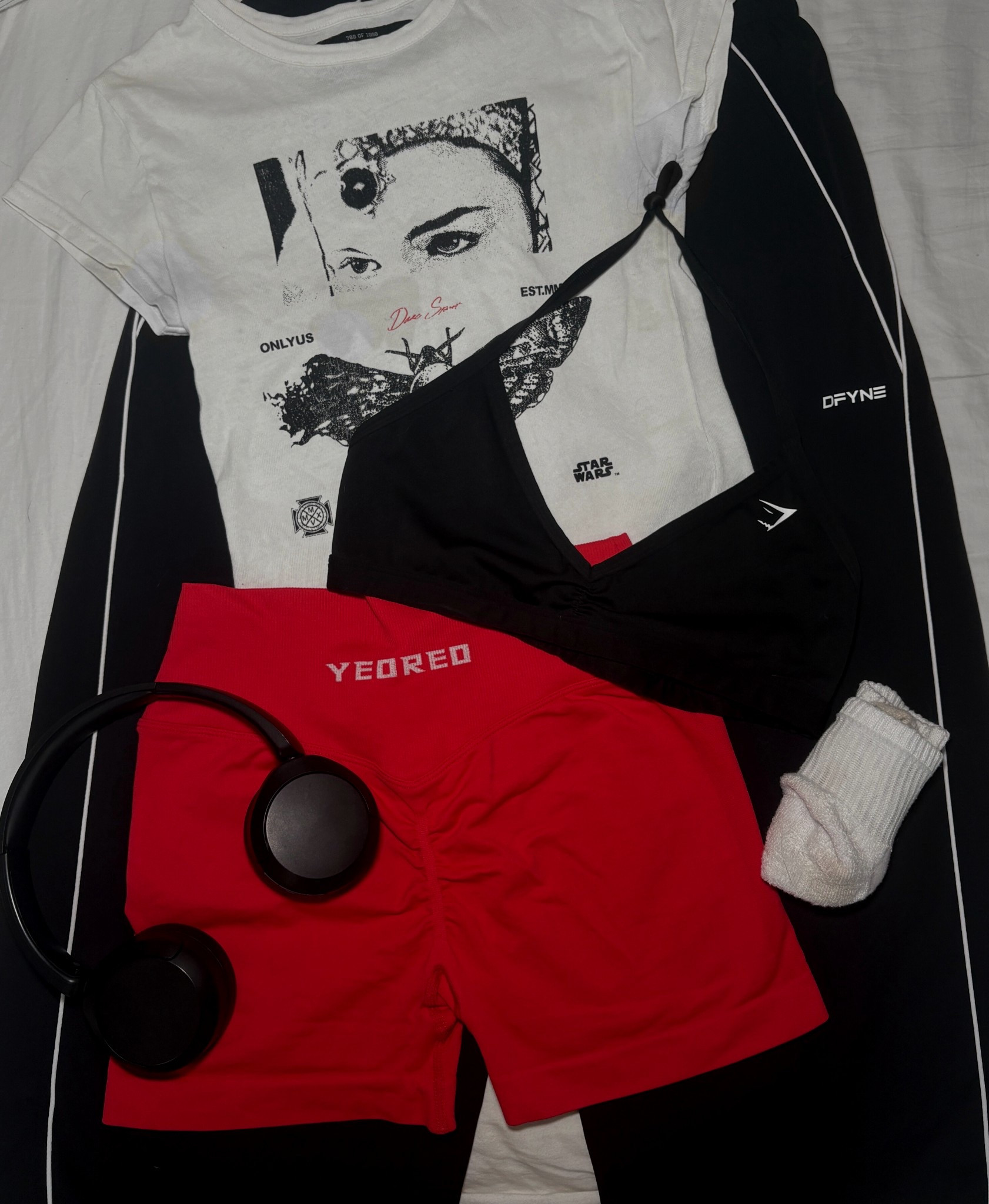 My fave gym outfit I’m reaching for lately ❤️
A comfy but flattering workout set I love for lifting days, plus the essentials that make gym sessions better - supportive sports bra, fitted shorts, and headphones that keep me locked in.
Shop my exact gym outfit and workout essentials below - perfect for training days, gym girls, and everyday activewear.

gym outfit • workout outfit • gym girl essentials • activewear finds • fitness fashion • gym wear women • workout shorts • sports bra outfit • gym accessories

#LTKfitness #LTKwinter #LTKsale