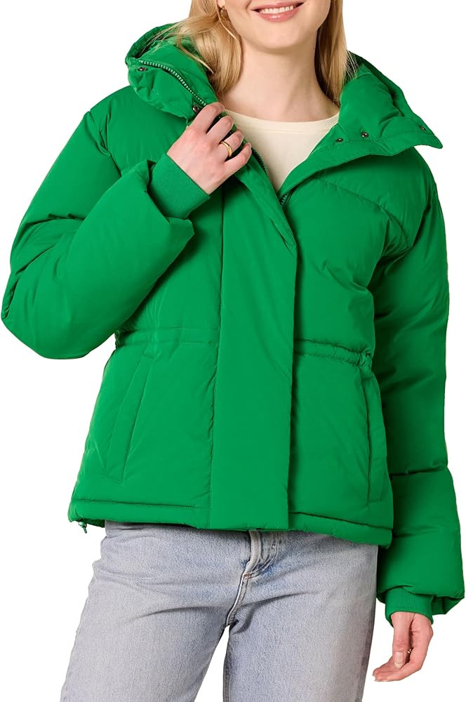 Amazon Essentials Women's Short Waisted Puffer Jacket (Available in Plus Size) | Amazon (US)