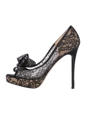 Valentino Lace Bow Pumps | The Real Real, Inc.