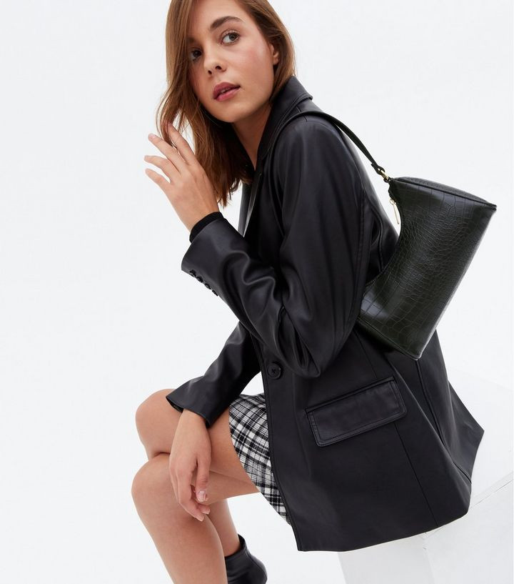 Black Faux Croc Shoulder Bag | New Look | New Look (UK)