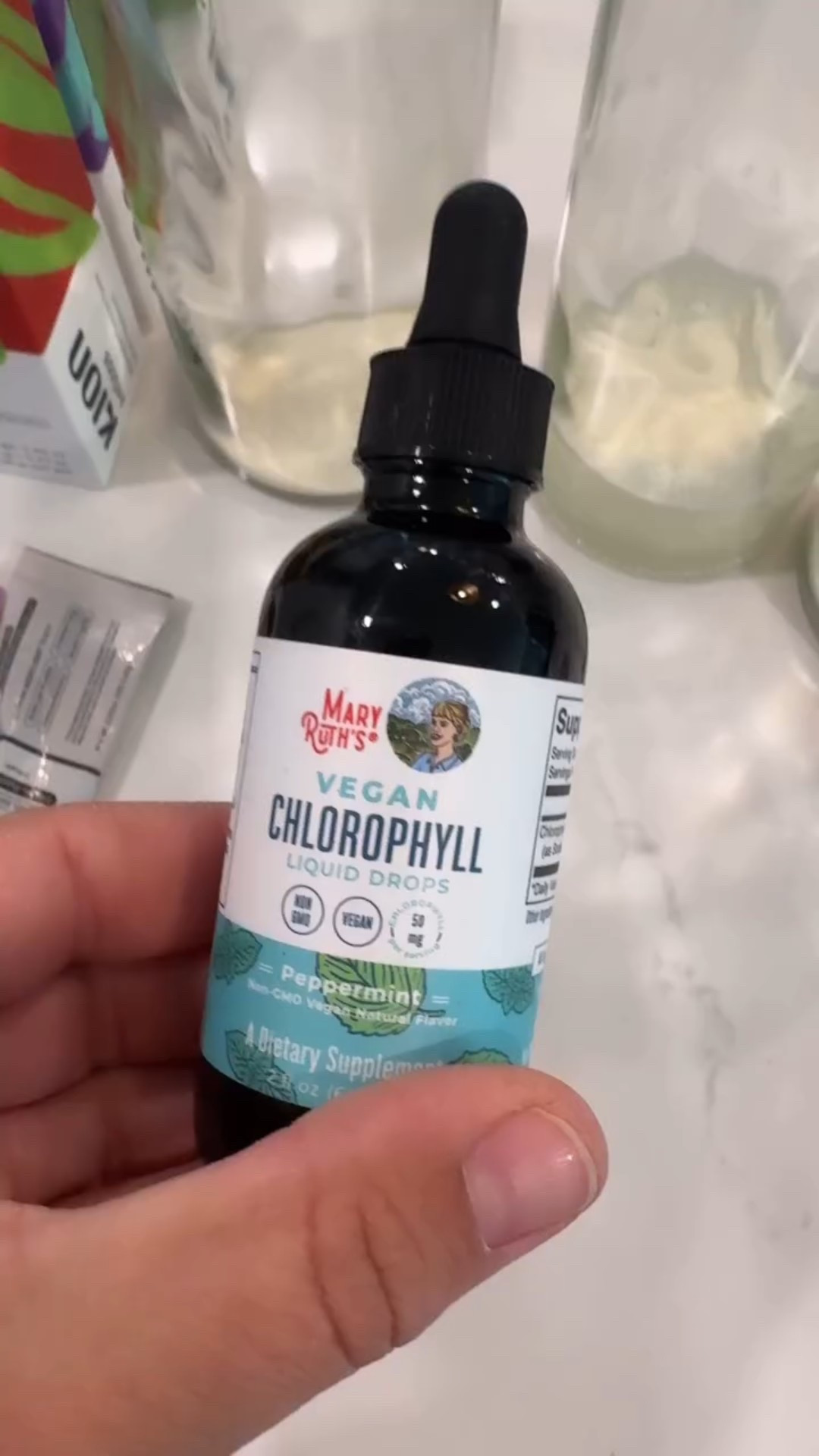 Peppermint liquid chlorophyll