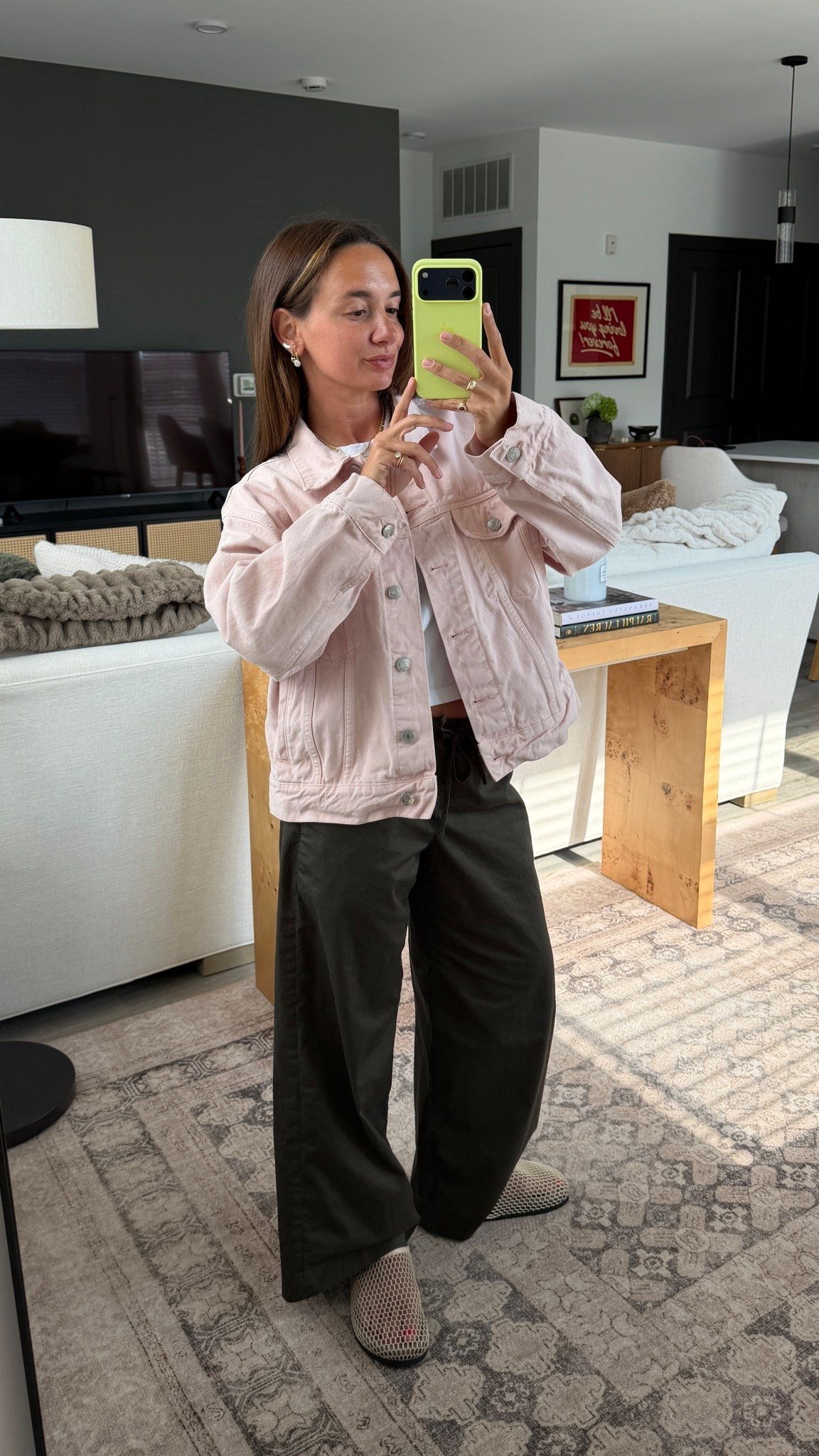 S/m jacket and XS bottoms! I did not hem them :)