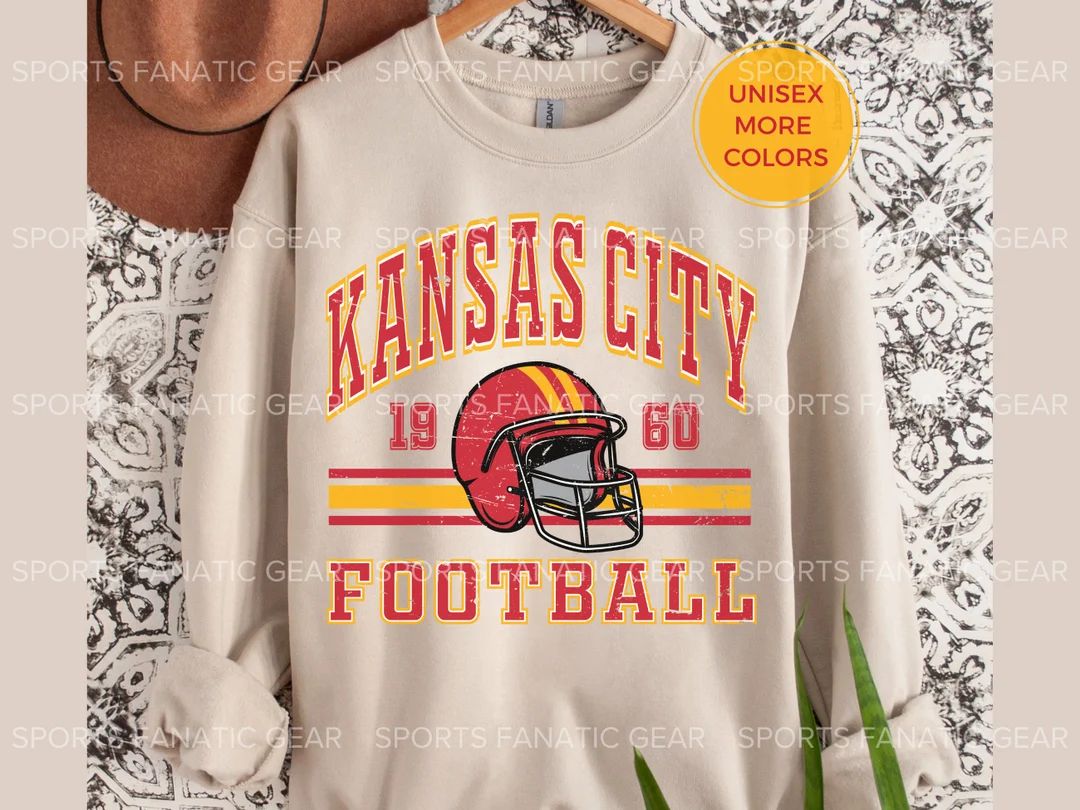 Kansas City Chiefs Retro Style Sweatshirt Crewneck | Vintage syle Chiefs fan gift | Etsy (US)