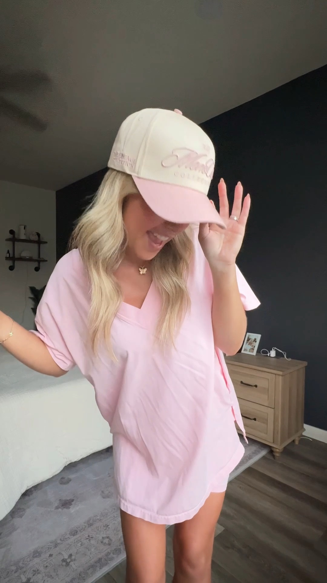 A casual outfit for the momma on the go who loves pink 🩷

#LTKFindsUnder50 #LTKStyleTip