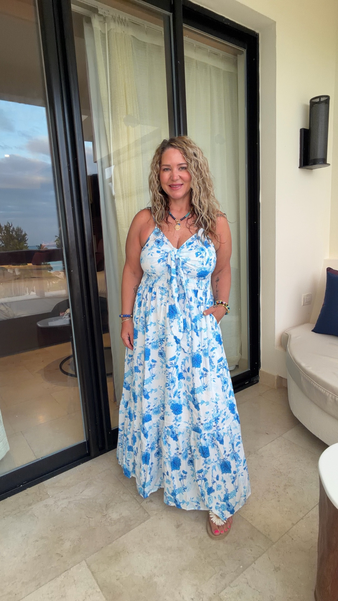 Size large in everything 

#LTKPetite #LTKOver40 #LTKMidsize