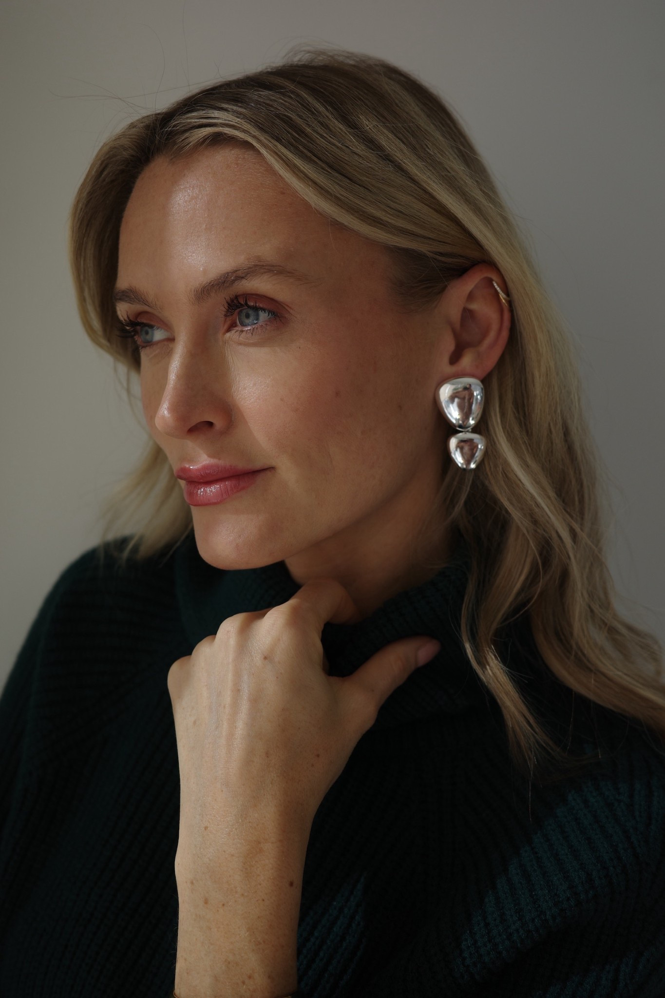 Ann Taylor earrings and sweater would make a perfect holiday outfit! 

#LTKootd #LTKHoliday #LTKgrwm