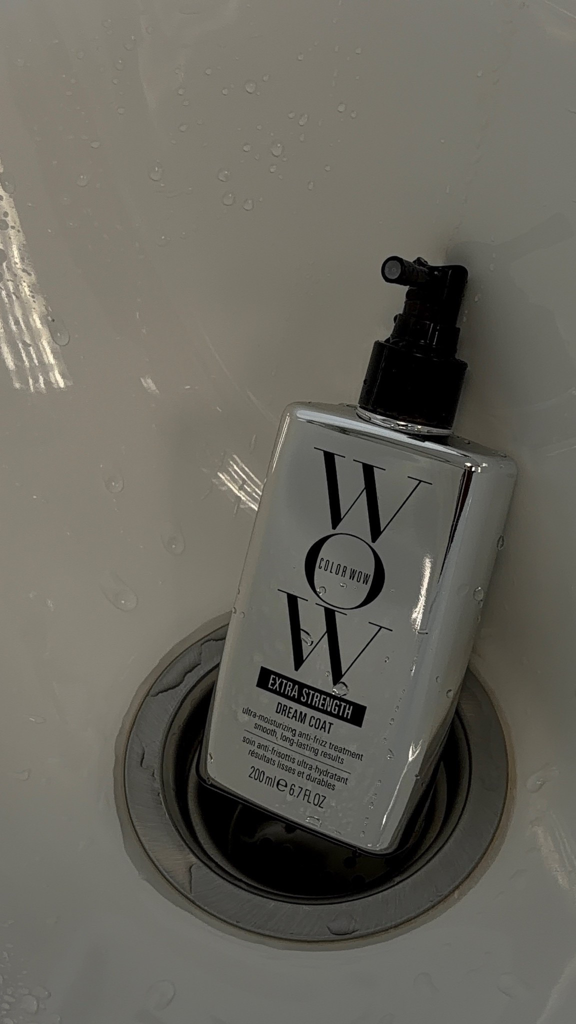 Humidity-proof, silk-finish perfection.
Color Wow Extra Strength Dream Coat seals the cuticle, smooths frizz, and delivers glassy, long-lasting shine—even in high humidity. Ideal for thick, coarse, or textured hair that needs extra control without weight.

Anti-frizz that actually lasts.
Sleek. Smooth. Weatherproof.
#LTKHair 

#LTKBeauty #LTKselfcare