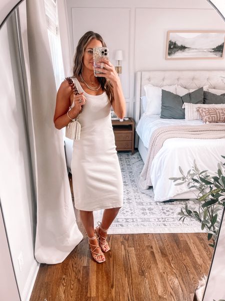 This ribbed dress from Target is one of my favorites, I have it in several colors! It is very versatile plus could be bump friendly! #targetpartner #targetstyle @target 

Dress; tts small
Heels: tts 



#LTKunder50 #LTKFind #LTKstyletip
