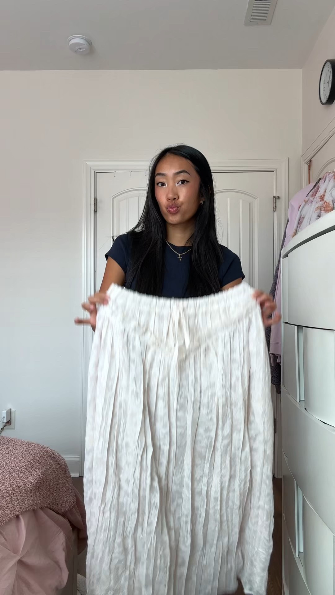 How to style a fall skirt. Fall skirt. Maxi skirt. Fall outfit idea. Autumn outfit. Dress for fall. Vestique code: brooket15

#LTKFallSale #LTKFindsUnder50 #LTKStyleTip