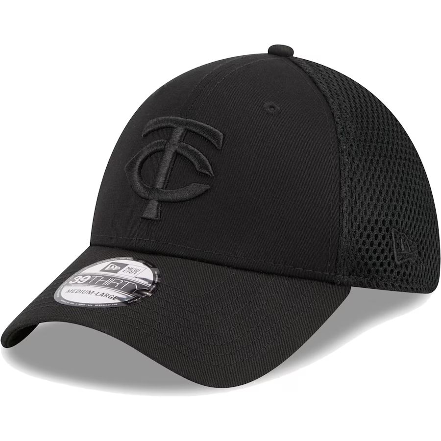 Men's Minnesota Twins New Era Black-on-Black Neo Mesh 39THIRTY Flex Hat | MLB Shop