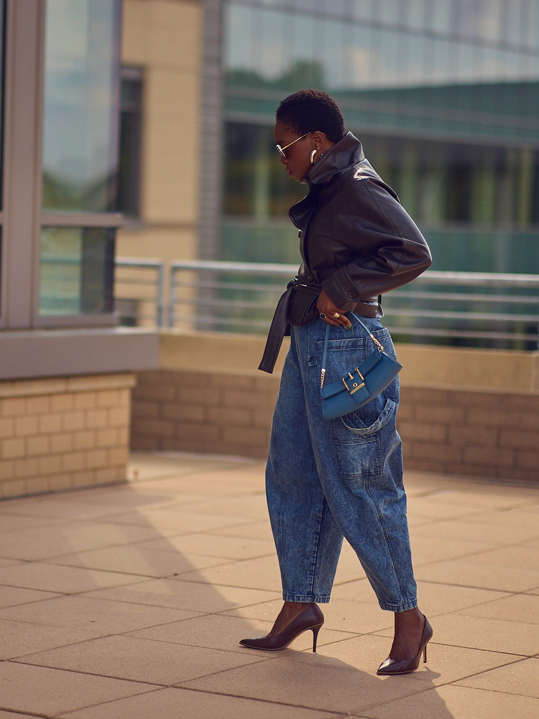 Denim and cropped jacket outfit for Fall 🍂🍁 baggy jeans, balloon jeans, faux leather jacket, brown boots, casual Fall outfit, Coach Tabby, Gap, Michael Kors, Larroudé

#LTKOver40 #LTKStyleTip #LTKFallSale