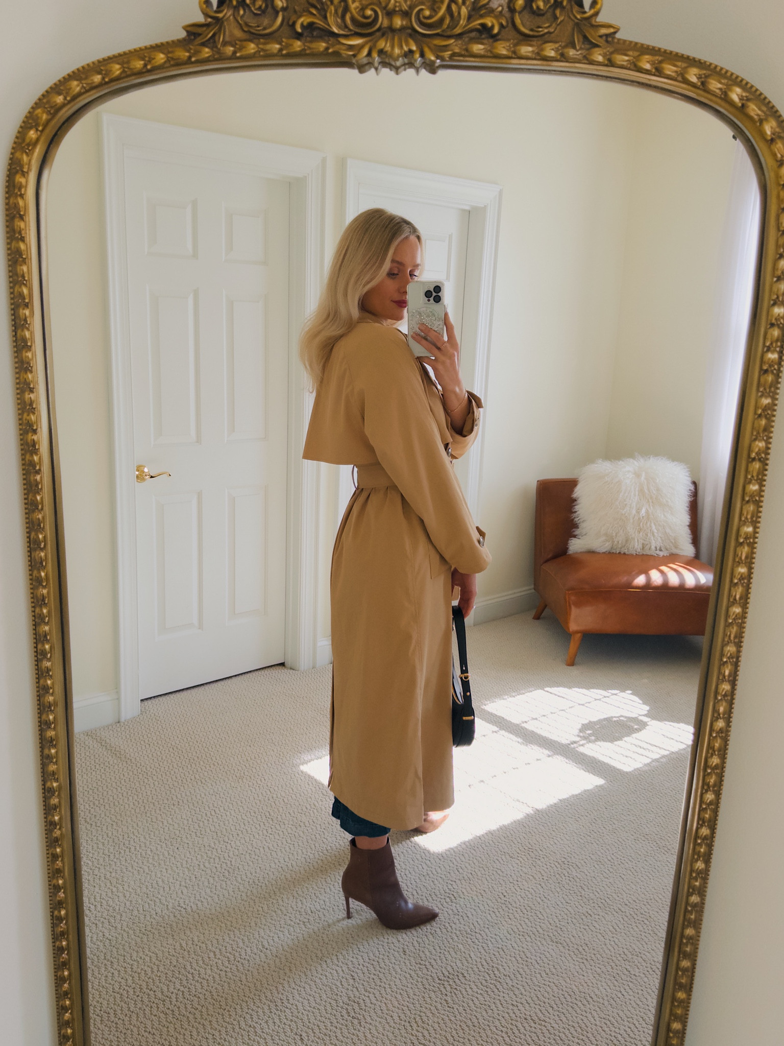 Side of the trenchcoat! 

#LTKworkwear #LTKSeasonal #LTKstyletip