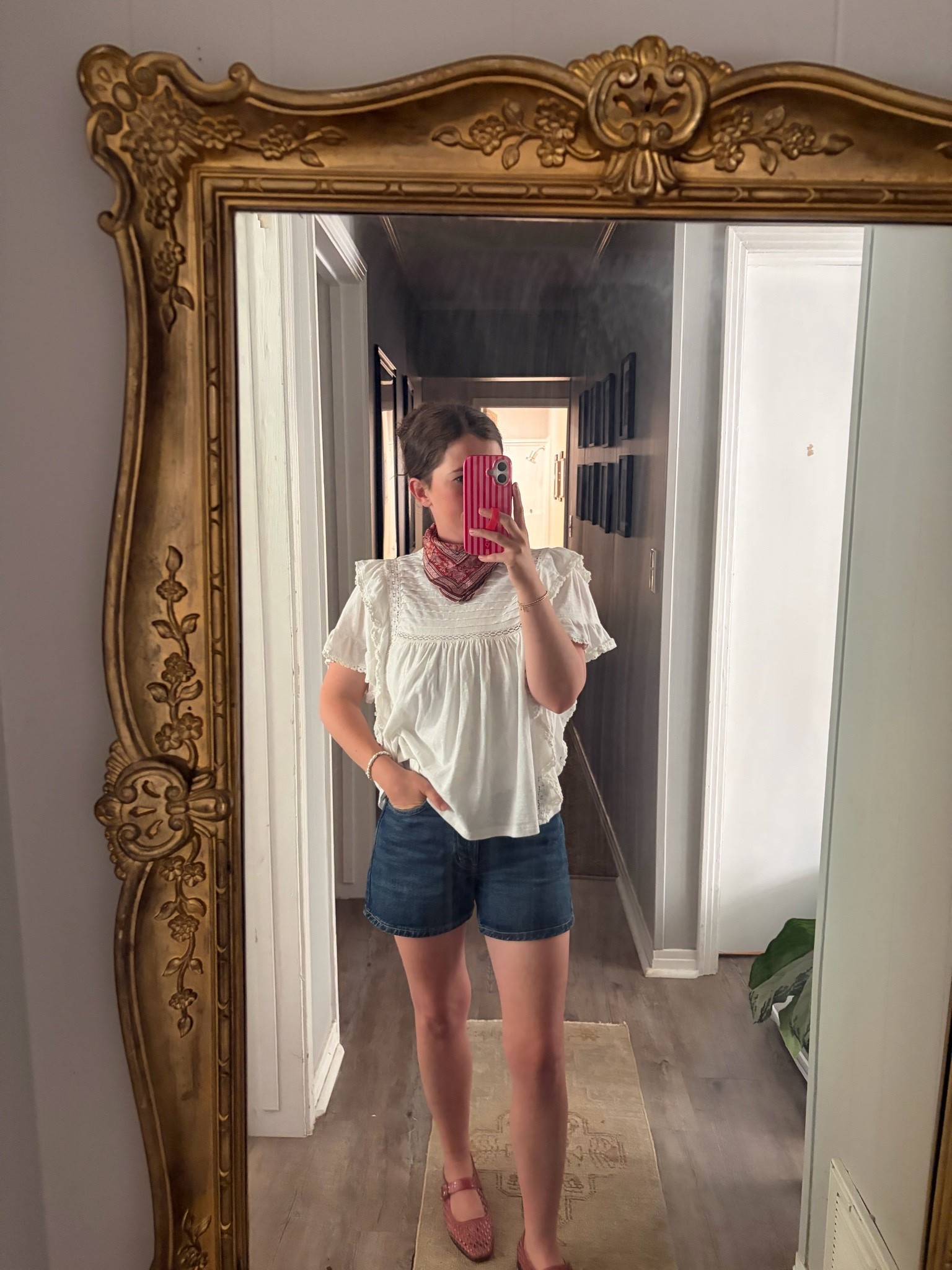 The perfect mom shorts !!