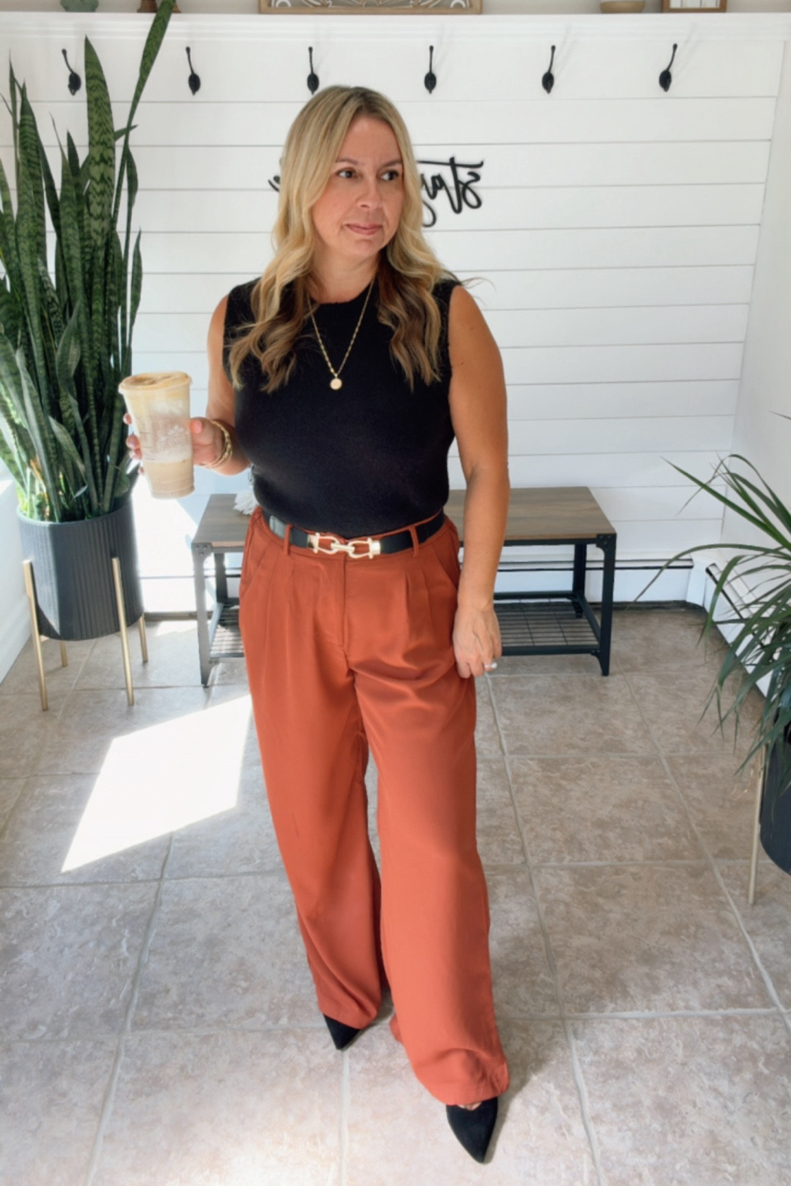 Fall outfits idea for the office. I’m wearing medium in the pants (elastic waist) and top is a medium

#LTKSeasonal #LTKWorkwear #LTKOver40