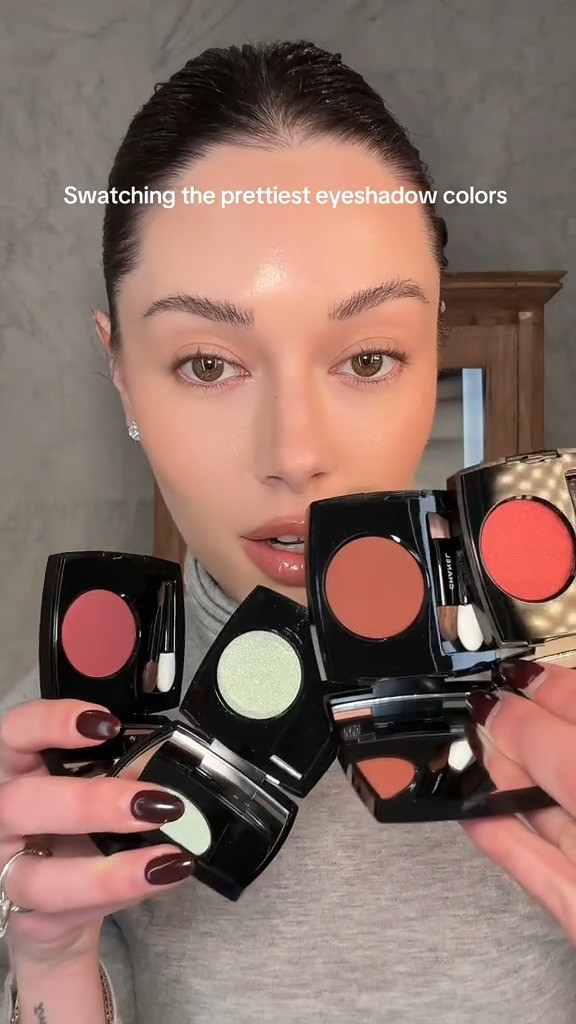 Prettiest eyeshadows ever 

 