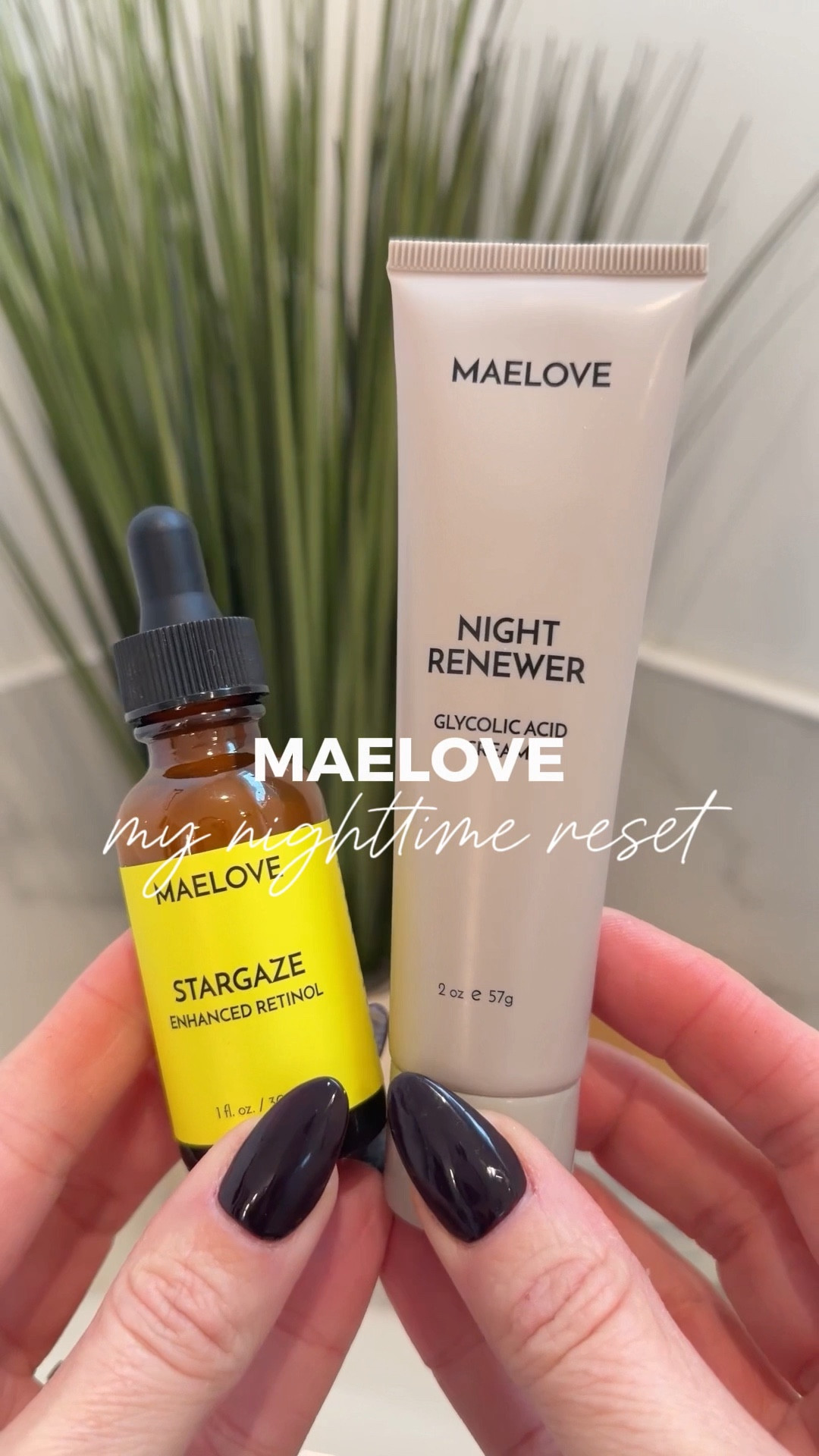 The nighttime routine that just works ✨

Stargaze for smoothing + tone.
Night Renewer for that overnight glow.

Simple. Effective. Zero fuss.
Exactly how I like my skincare at night.

#maelove #skincare #nighttimeroutine #retinolroutine #skincareugc #glowingskin #ad