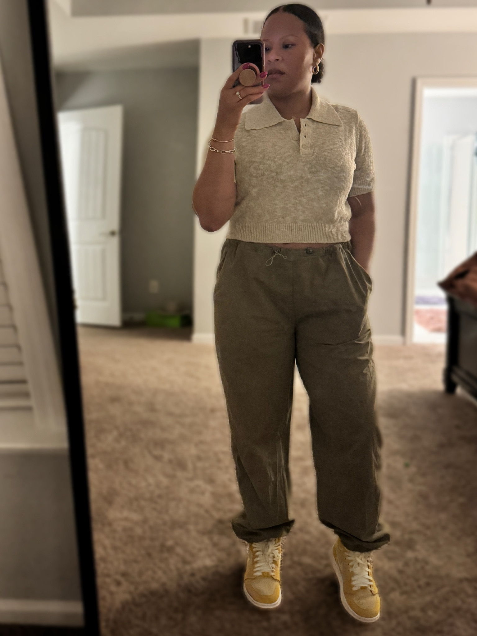 Baggy pants with collared crop top. #baggypants #croptop #jordans

#LTKOver40