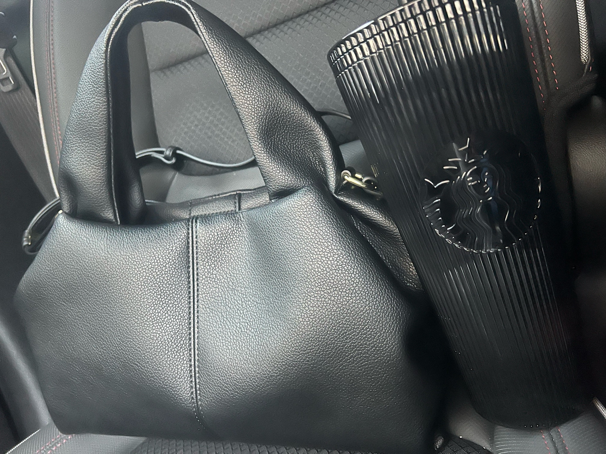 New favorite Amazon bag