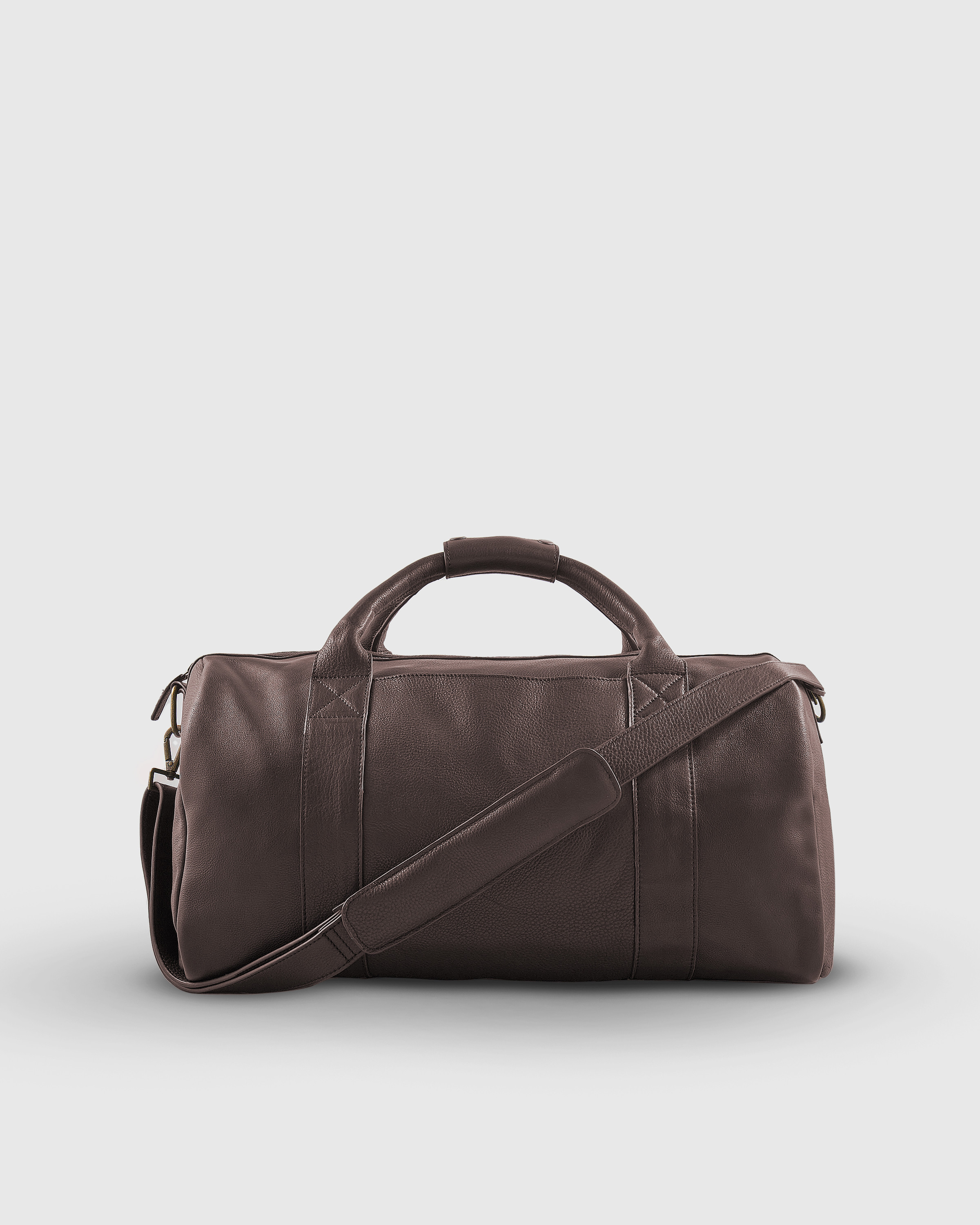 Quince | Men's Nappa Leather Duffle Bag in Dark Brown | Quince