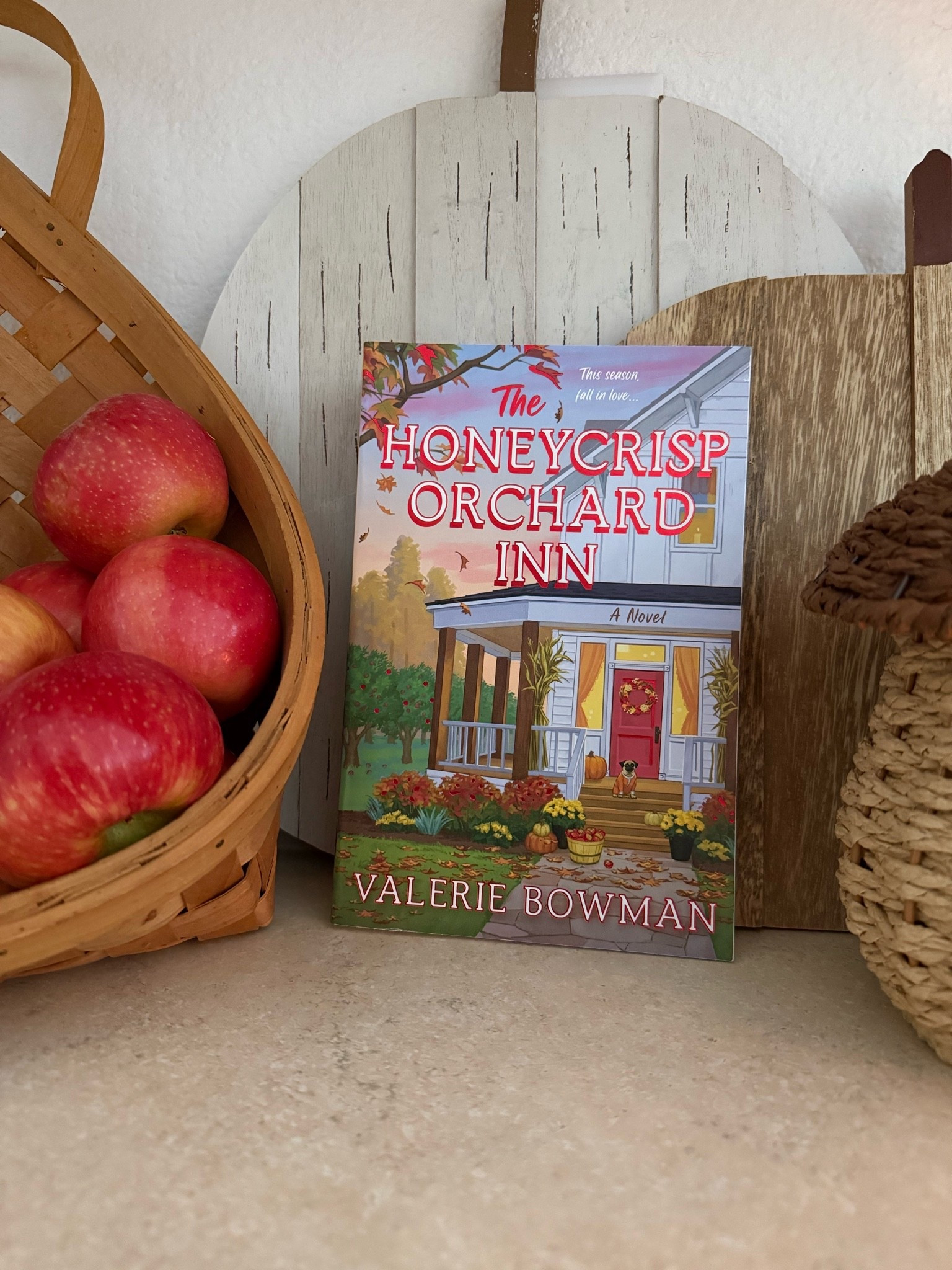 The Honeycrisp Orchard Inn by Valerie Bowman ⭐️⭐️⭐️⭐️.5

#LTKmorningroutine #LTKstorytime