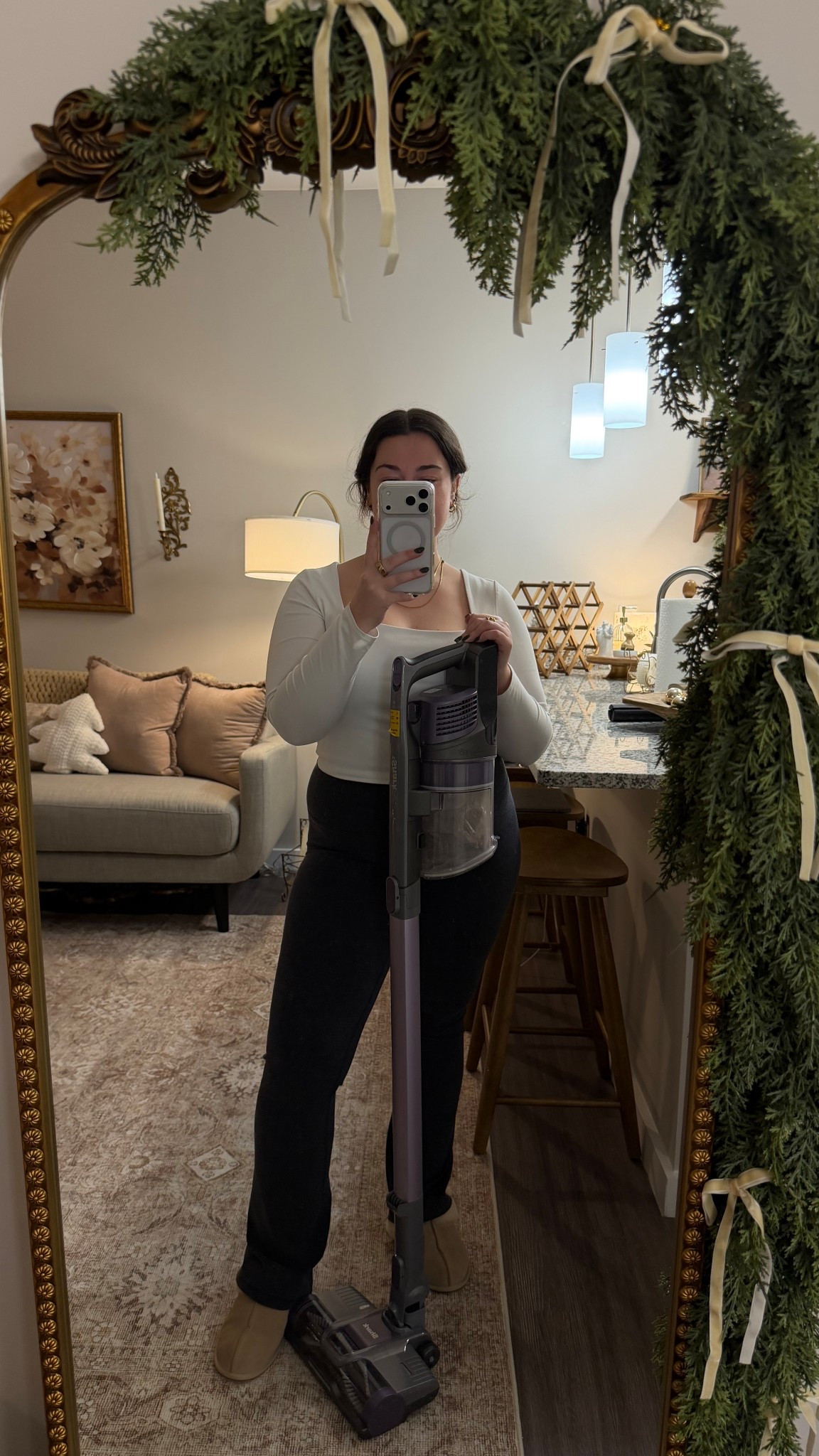 loving this cordless vacuum 

#LTKHoliday #LTKdayinmylife #LTKHome