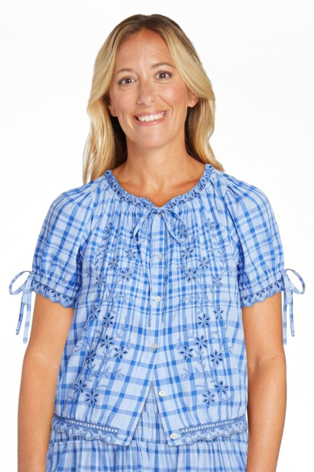 Free Assembly Women's and Women's Plus Embroidered Cropped Cotton Top with Short Sleeves, Sizes-X... | Walmart (US)