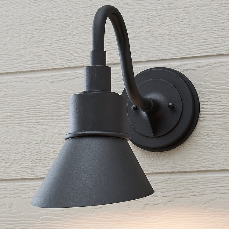 Hunter Outdoor Wall Light - Small | Shades of Light