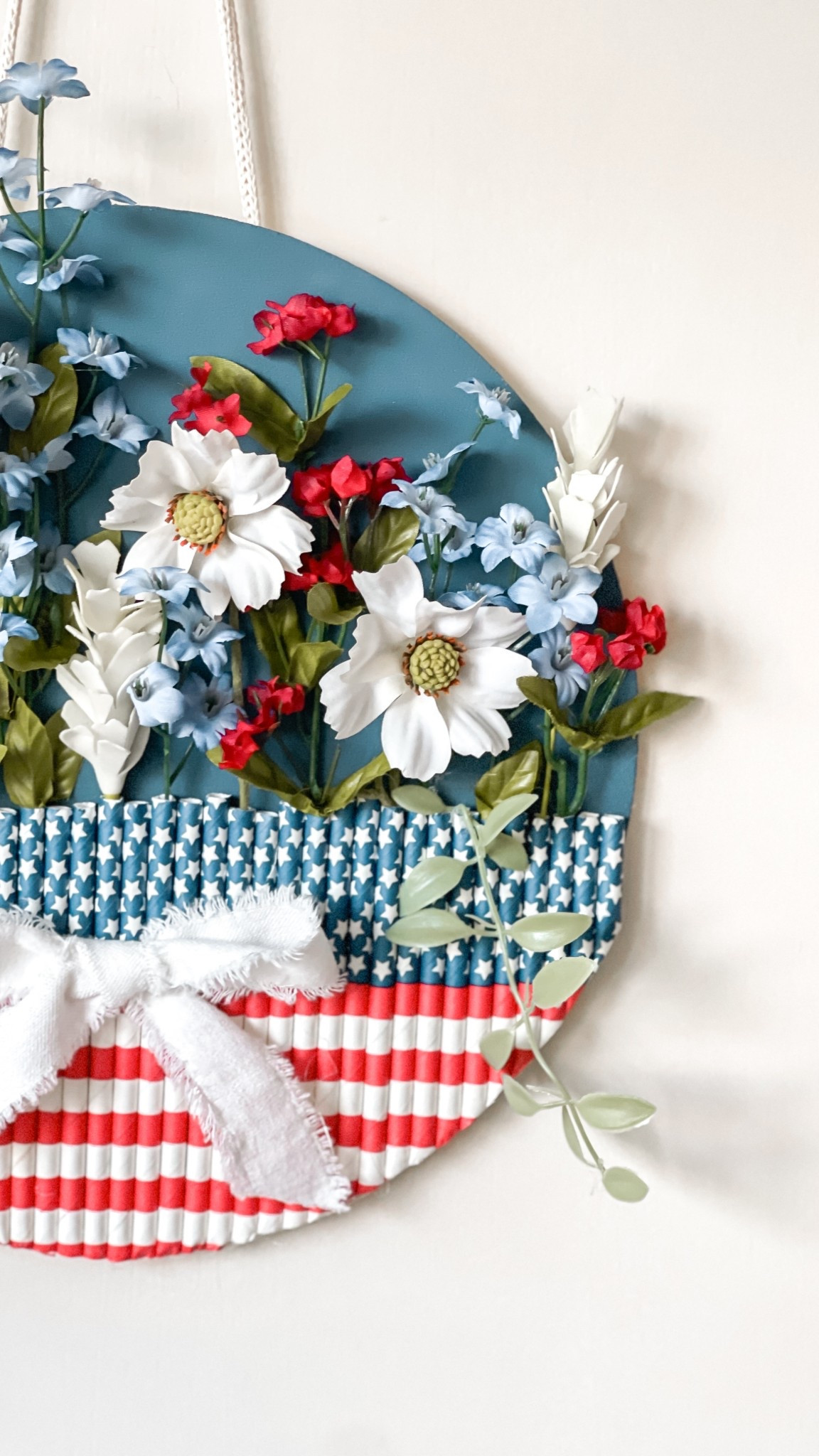 A fun summer wall hanging!

#LTKSeasonal #LTKHome