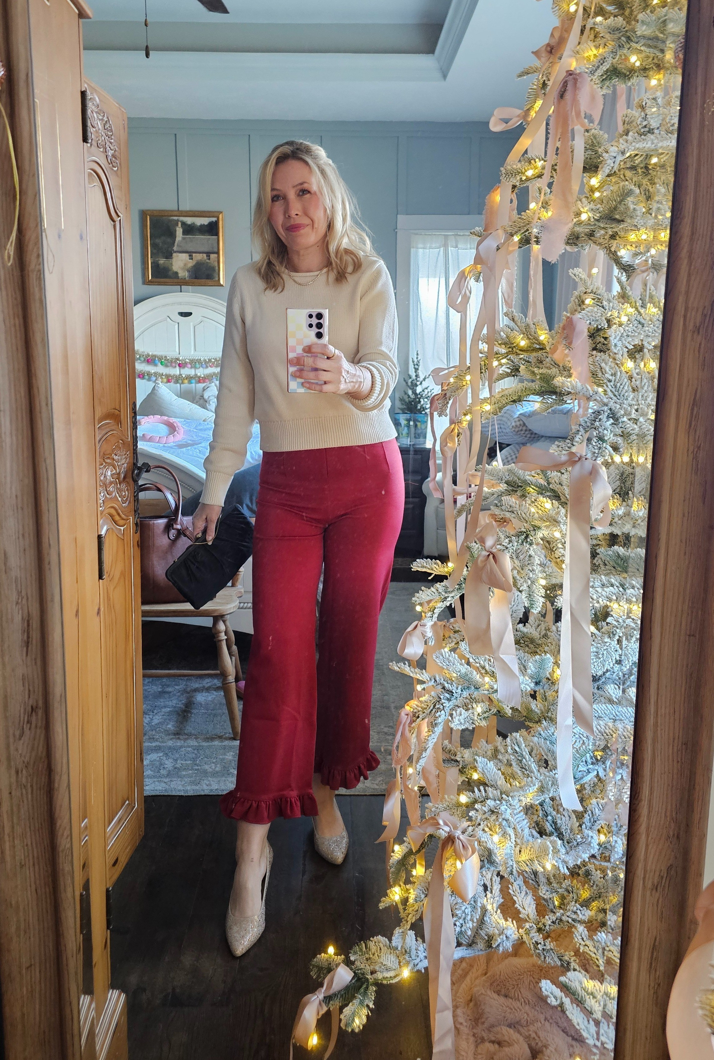 Merry Christmas!

#LTKHoliday #LTKootd #LTKOver40