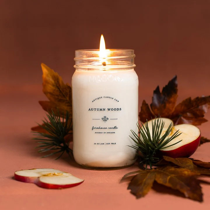Autumn Woods 16 oz candle | Antique Candle Co.