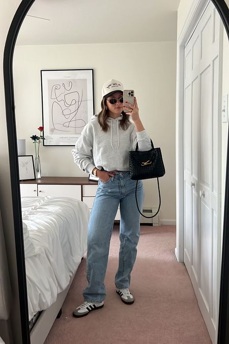 4/19/24 Casual everyday outfit 🫶🏼 Levi jeans, Levi baggy jeans, oversized hoodie, grey hoodie, grey oversized hoodie, casual outfit ideas, casual outfit inspo, adidas samba sneakers, adidas samba outfits, trucker hat, trucker hat outfits 