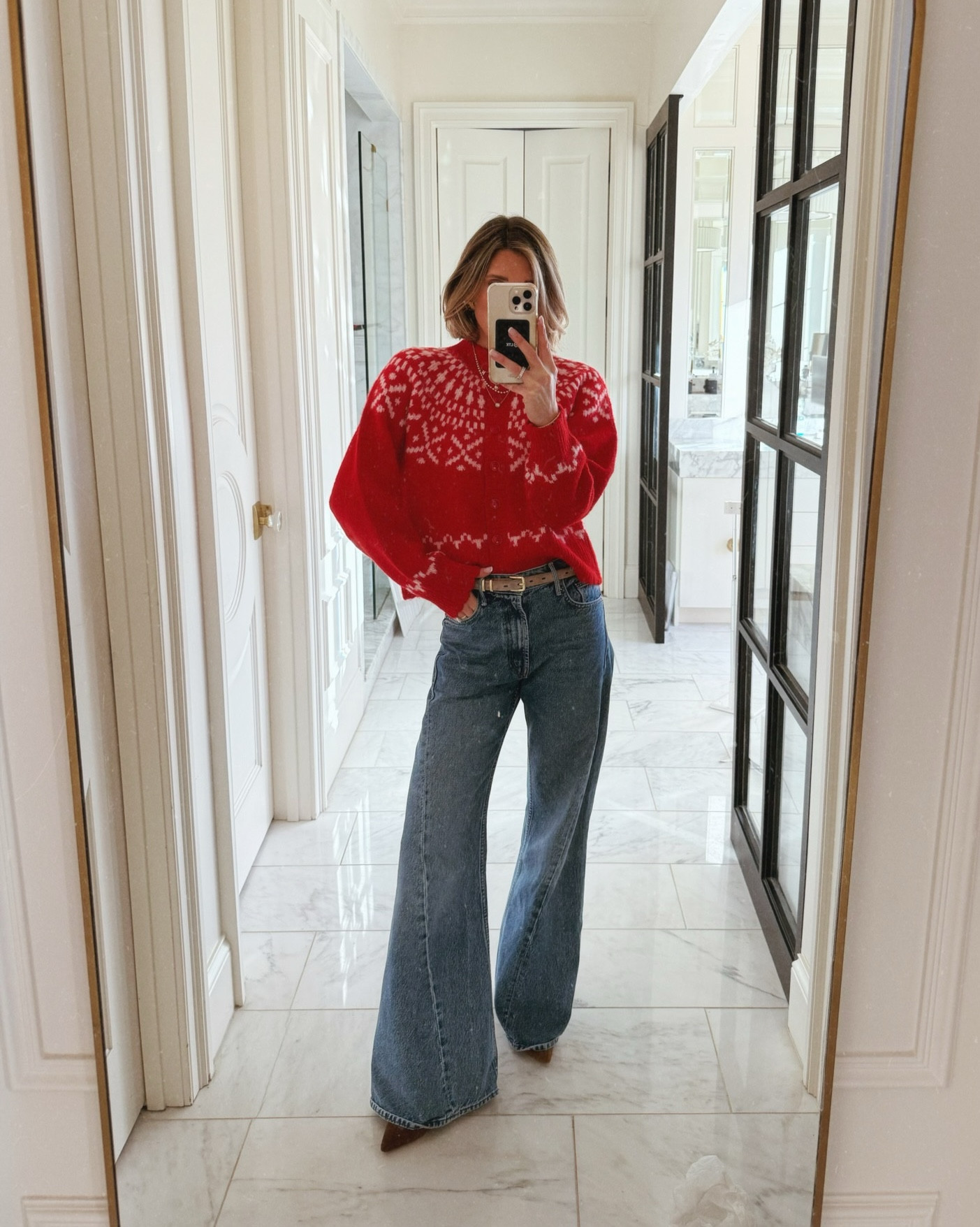 This sweater is so fun and festive …and from Target! 


#LTKHoliday #LTKootd