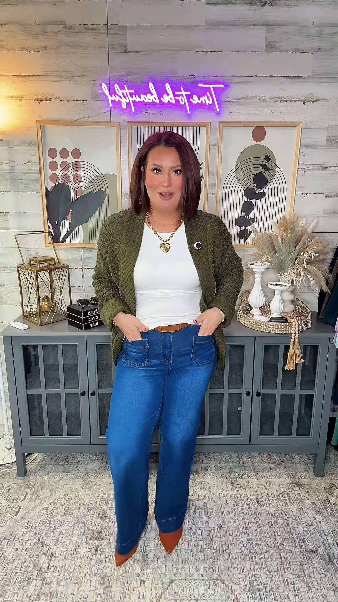 These patch pocket jeans are AMAZING!!! 

#LTKootd #LTKOver40 #LTKMidsize