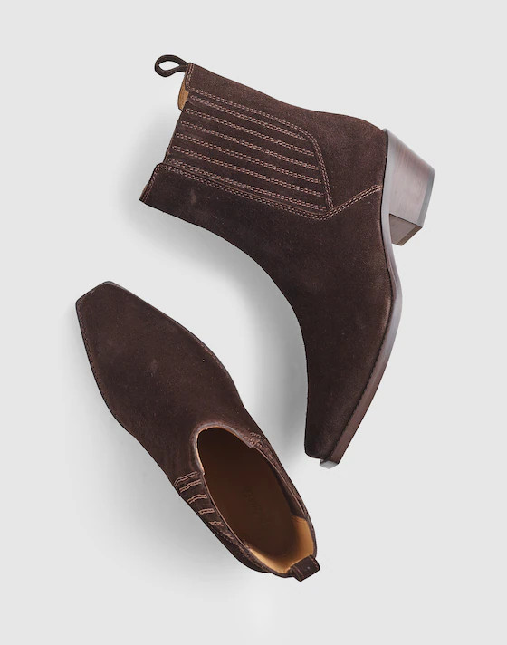 The Ingrid Chelsea Boot in Suede | Madewell
