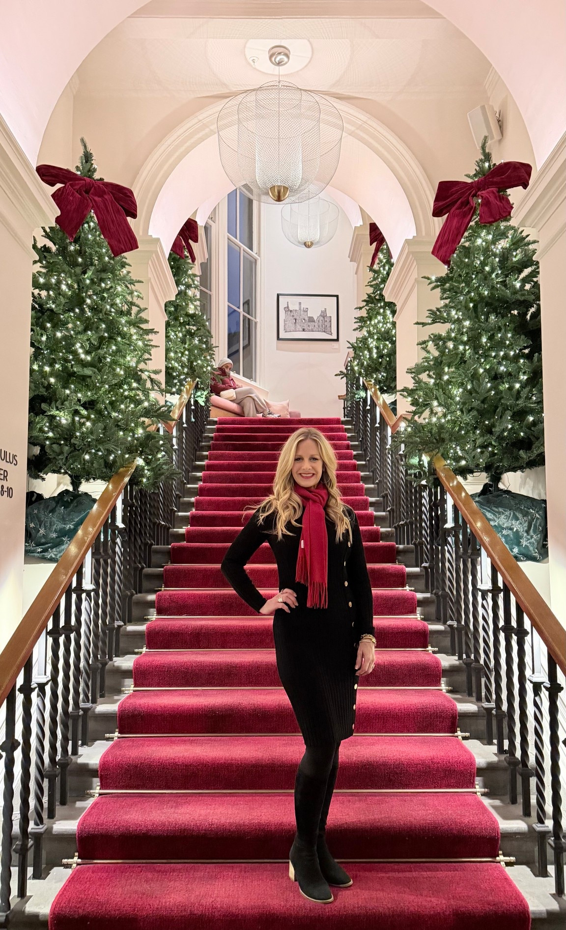 It’s the most beautiful time of year 🎄❤️🎁 Merry Christmas!

Red Carpet of Life, LTK over 50

#LTKHoliday #LTKTravel