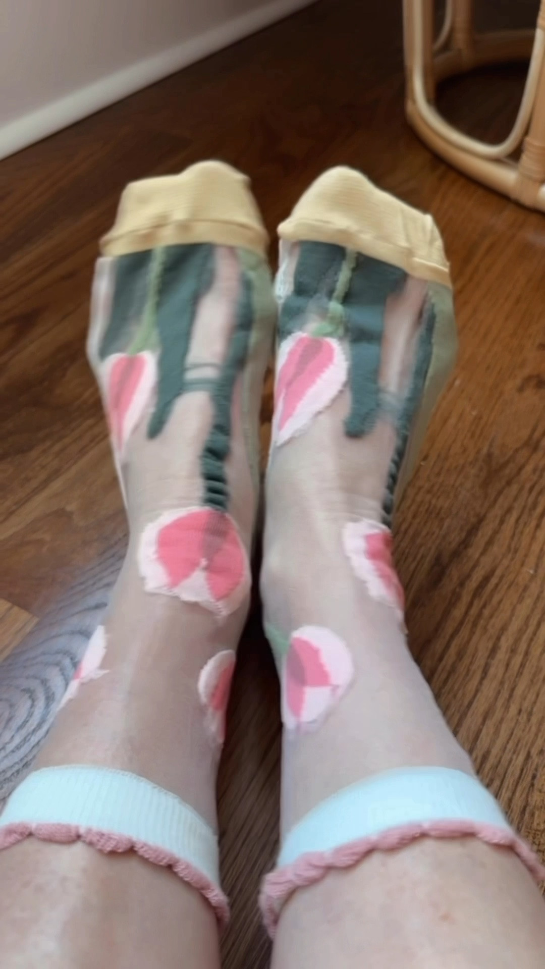 Let’s talk about socks in Spanish!

#LTKVideo #LTKFindsUnder50