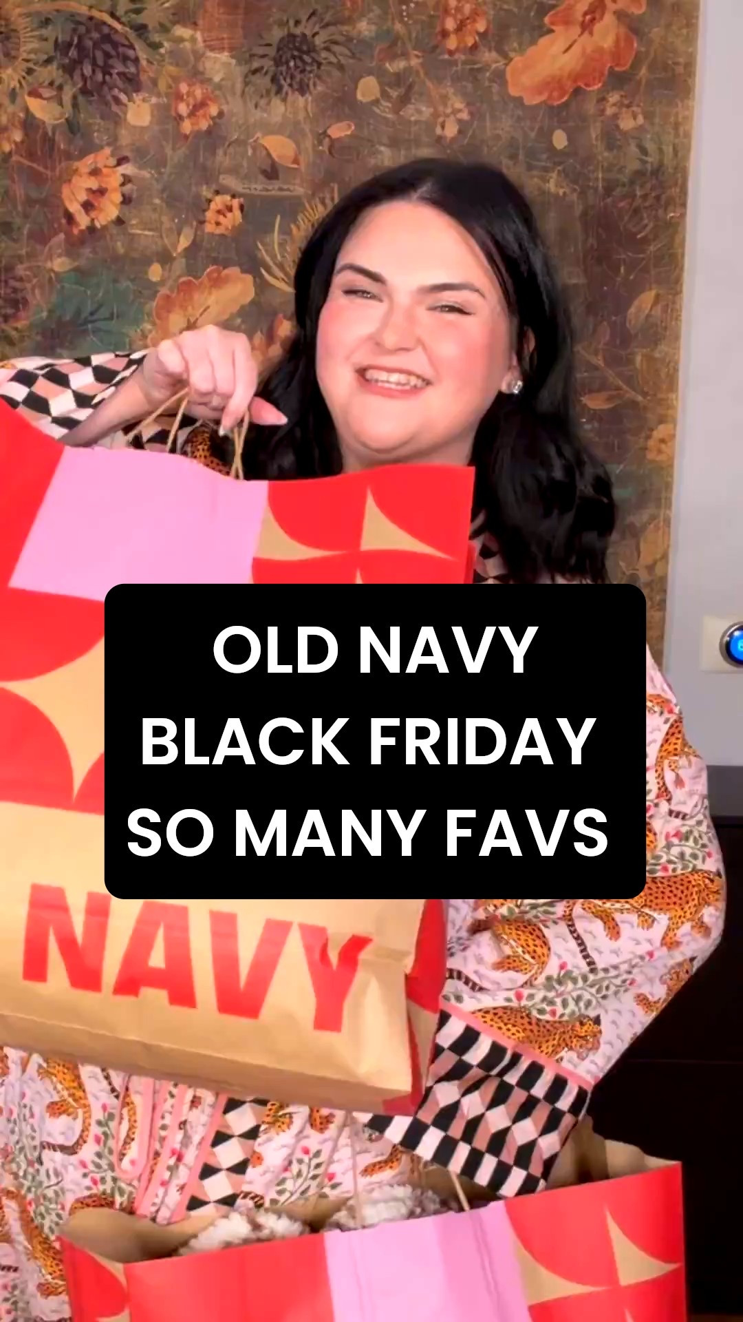 Old navy sales are amazing right now 

#LTKCyberWeek #LTKFindsUnder50 #LTKSaleAlert