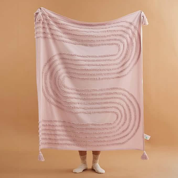 Bedsure Boho Tufted Arch Decorative Blanket | Bedsure