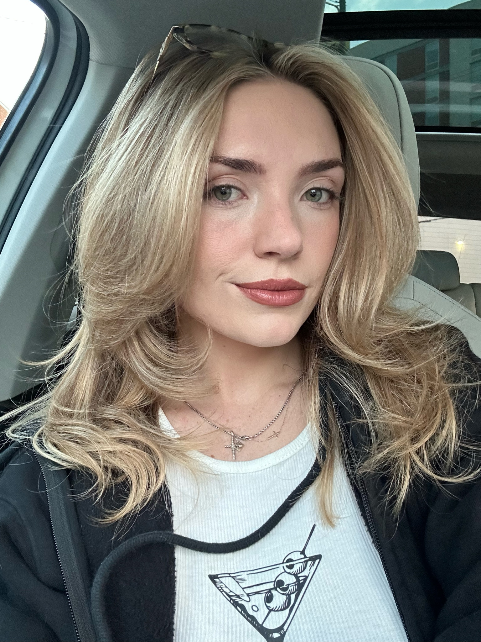 A martini graphic tank top? Ya I’m in 🍸