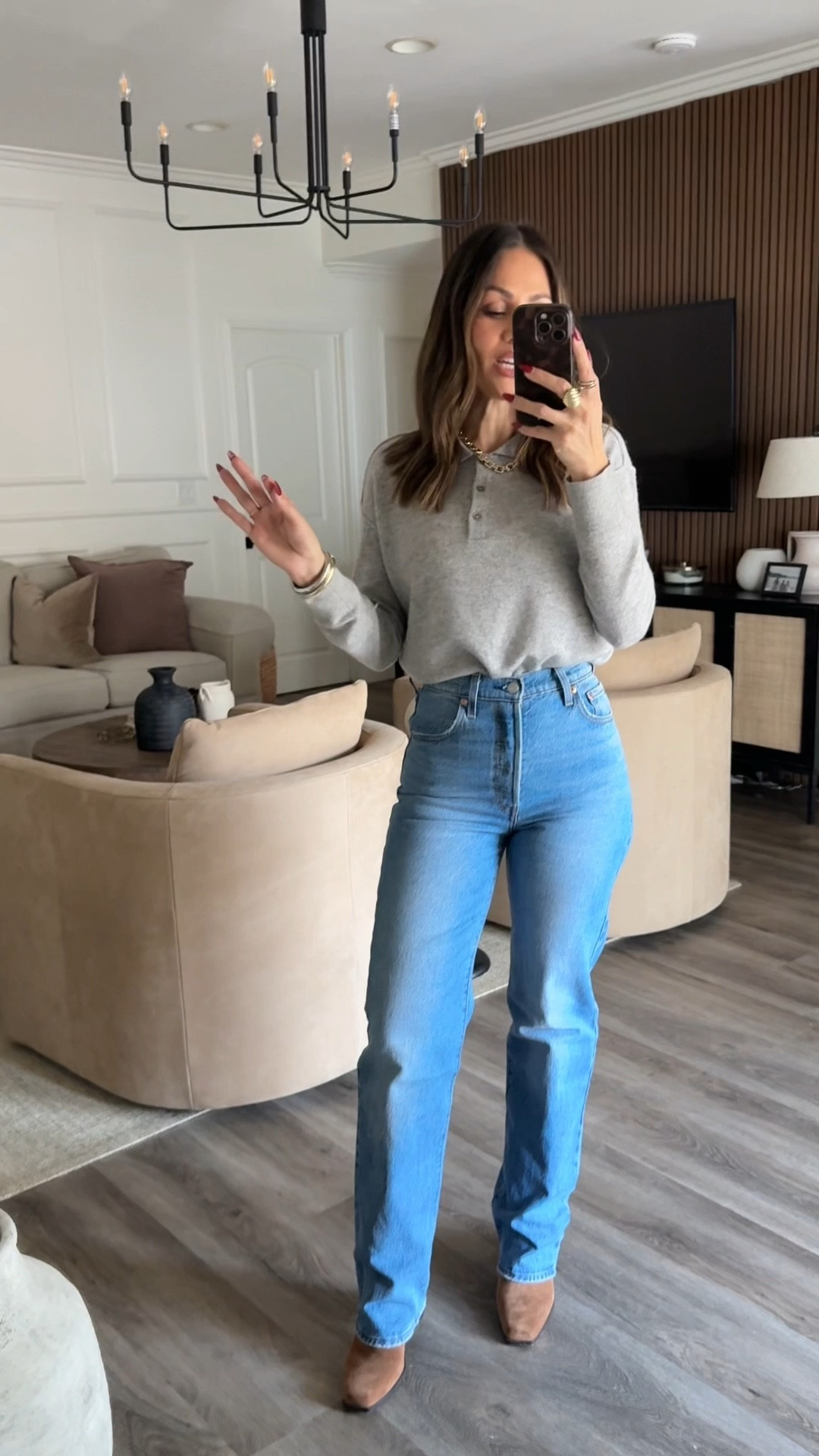 The perfect Levi jeans DO exist 🤌🏻🍑

#LTKootd #LTKgrwm #LTKvlog