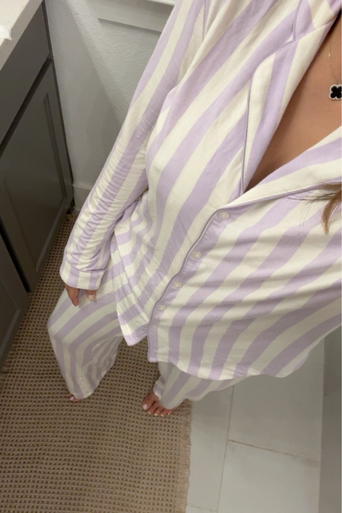 Best pajamas to gift 🎁 

Gifts for her, pajamas, gifts 

#LTKHoliday #LTKGiftGuide #LTKFindsUnder100