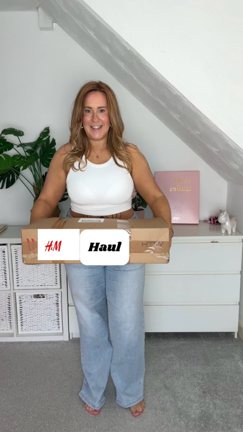 H&M Haul on a curvy girl 

#LTKsummer #LTKspring #LTKcurves