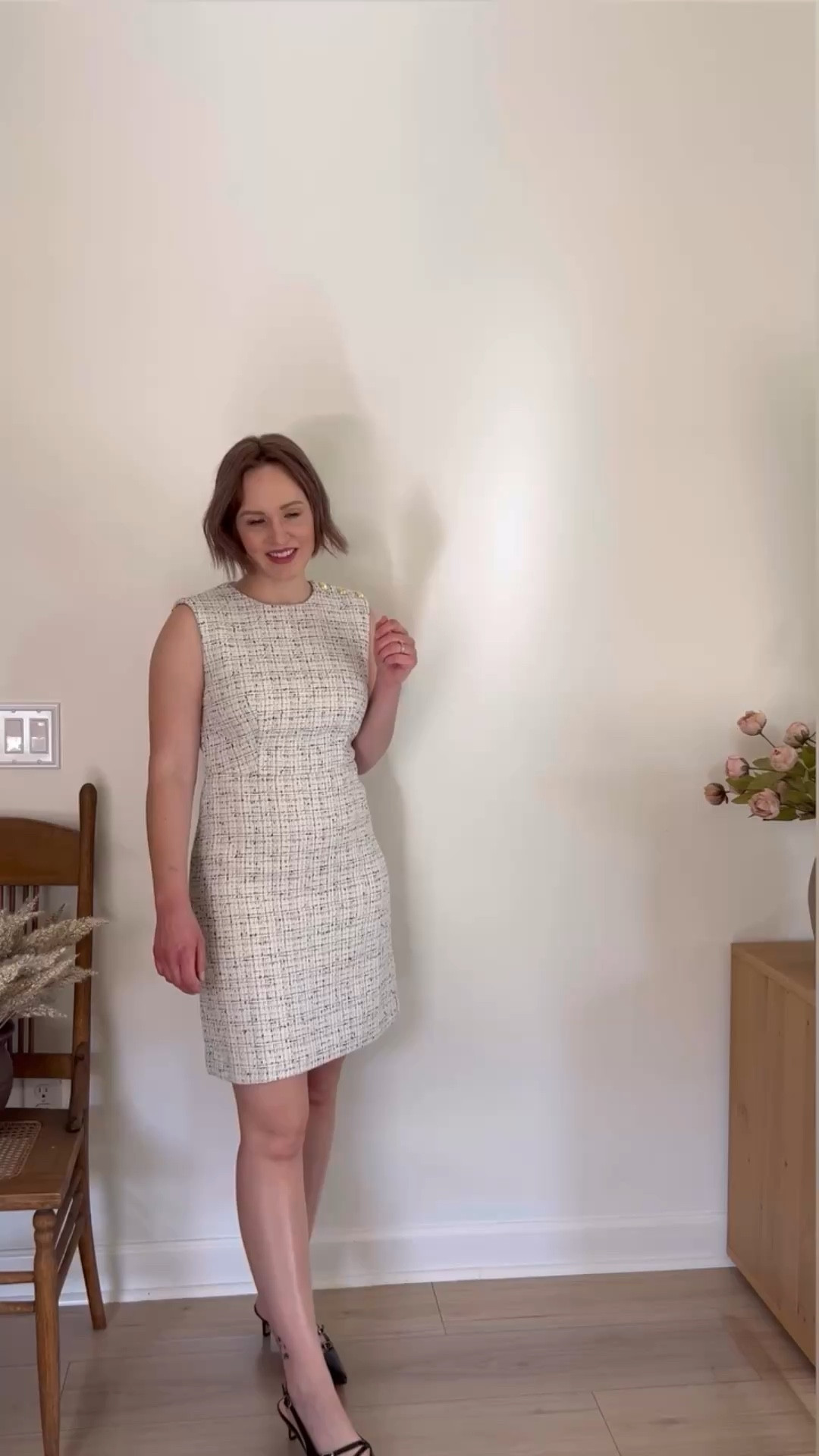 Different ways to style the same base outfit to give it a little twist. Wearing a size 2P in the dress and blazers.  @anntaylor #anntaylor #petite #petitefashion #petitestyle #petiteworkwear