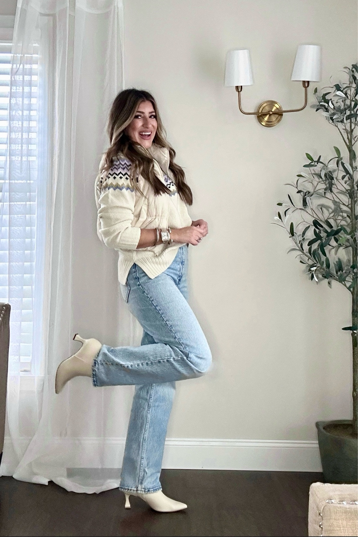 Winter outfit I’m loving! Get 20% OFF with code LAUREN20 on this winter sweater and cropped sweater vest! Xx Wearing meds and TTS in jeans.

Tap photos to shop and follow @laurenhornstyle for more casual outfits, everyday fits, weekend outfits and neutral style. 

#LTKfindsunder100 #LTKSeasonal #LTKsalealert