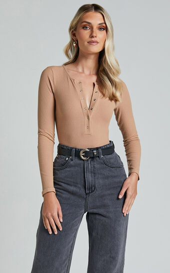 Tatem Bodysuit - Long Sleeve Button Front Bodysuit in Mocha | Showpo (ANZ)