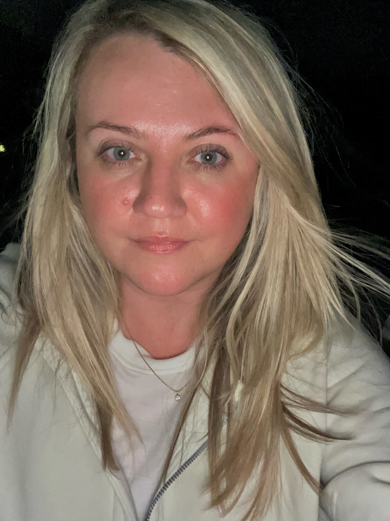 The Lululemon quarter zip hoodies and funnel neck quarter zips are so cozy!

#LTKSeasonal #LTKmidsize #LTKstyletip