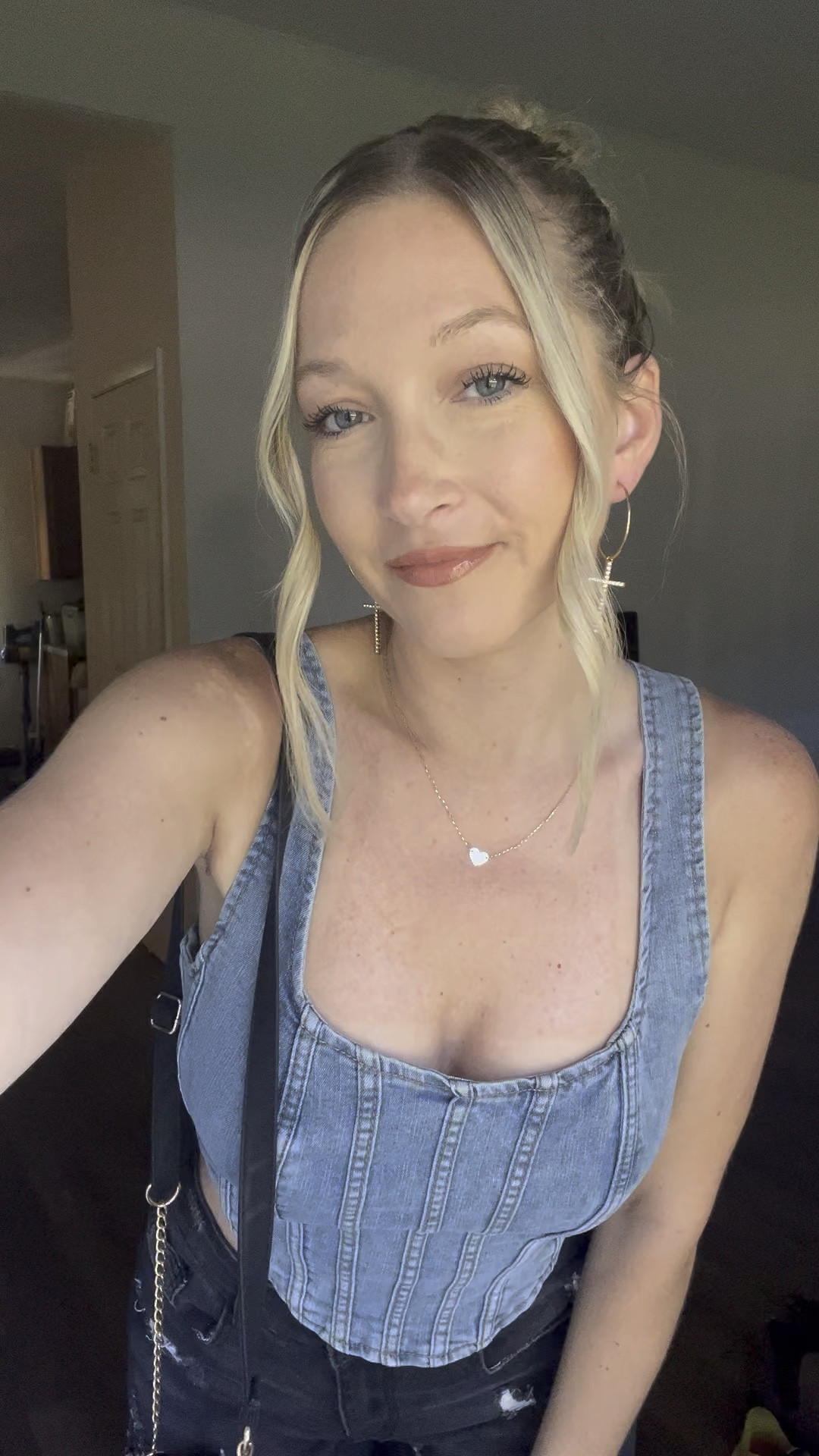 Fair outfit 🎡🎠

Country concert outfit, Nashville outfit, fair outfit ideas, concert outfit, denim corset, white cowgirl boots

#LTKStyleTip #LTKFindsUnder50 #LTKShoeCrush