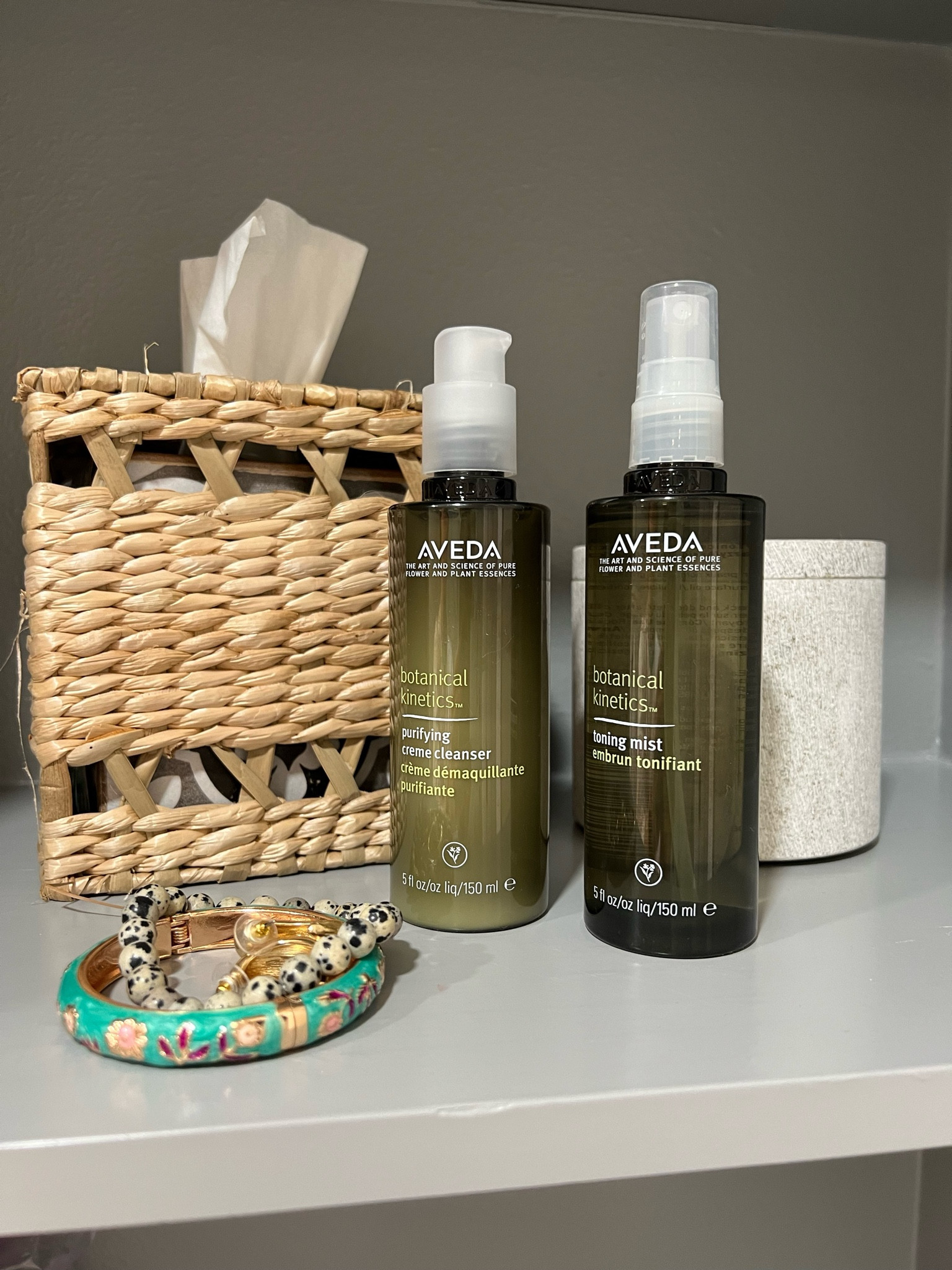 🖤I’ve been using Aveda since 2004 when I began my work term as an aesthetician/aromatherapist. I love the use of essential oils for their amazing skincare benefits and the smell of these products is so freakin’ good! 
🖤I’m 39 now & I’d say my skin is in pretty good shape due to the use of these products & also daily use of SPF under my makeup.
🖤If you have normal-dry skin - try the cream cleanser.
🖤If you have combination/oily skin - try the gel cleanser. 
🖤 If you are new to skincare 👉🏼 using 1) a cleanser 2) a toner 3) a moisturizer is an easy, simple start! 🖤 Repeat steps 1-3 twice per day (morning and night). At around 28 days you’ll notice positive skin improvement from pre-routine skin! (You’ll be hooked after that!)

#LTKHome #LTKBeauty #LTKTravel