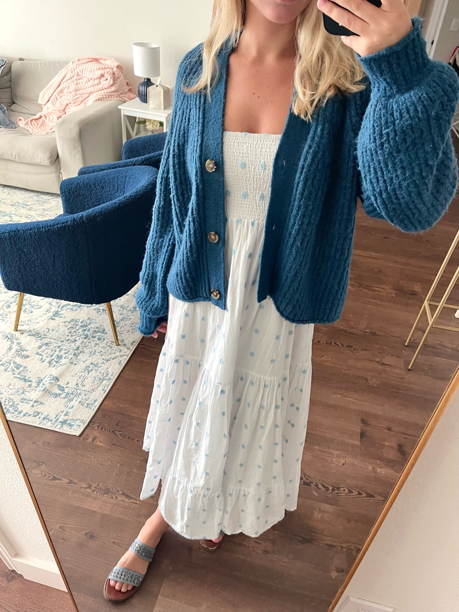 Blue floral for work today!




Sundress
White dress
Maxi dress
Midi dress
Summer dress
Floral dress
Blue floral 
Blue sweater
Blue cardigan
Blue knit
Summer work outfit
Summer outfit
Business casual outfit
Summer office outfit
Office style
Office chic
Office wear
Officewear
Blue sandals
Amazon sandals
Zara dress
Poshmark dress
Flowy dress
Church dress
Woven sandals
Summer work


#LTKFindsUnder50 #LTKStyleTip #LTKWorkwear