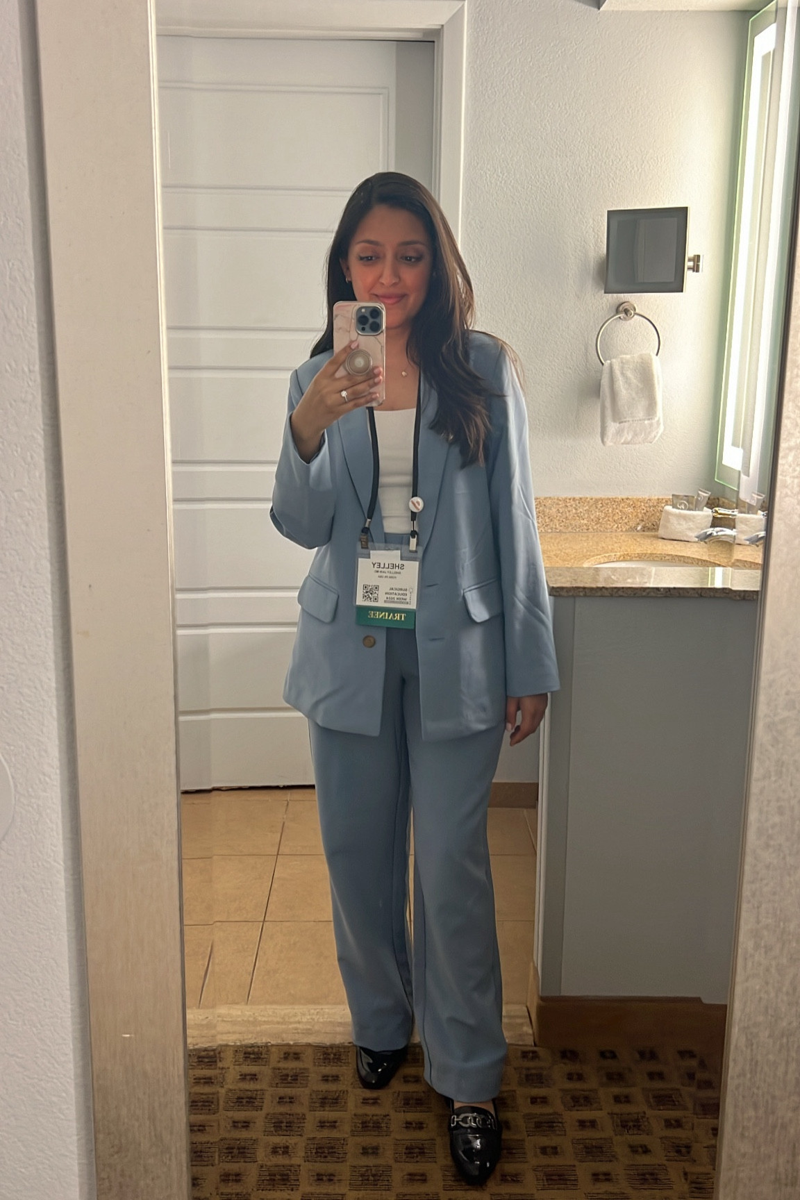 This oversized suit is such a pretty color and perfect for a professional conference! 

#LTKfindsunder50 #LTKworkwear #LTKstyletip